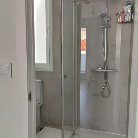 Apartment White Pearl
